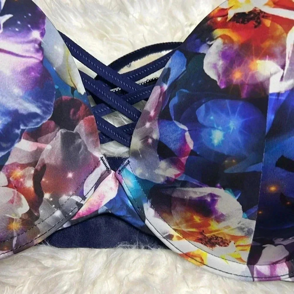 Torrid Floral In Galaxy 360 Back Smoothing Push Up Plunge XO Bra Size 40D - Picture 2 of 7